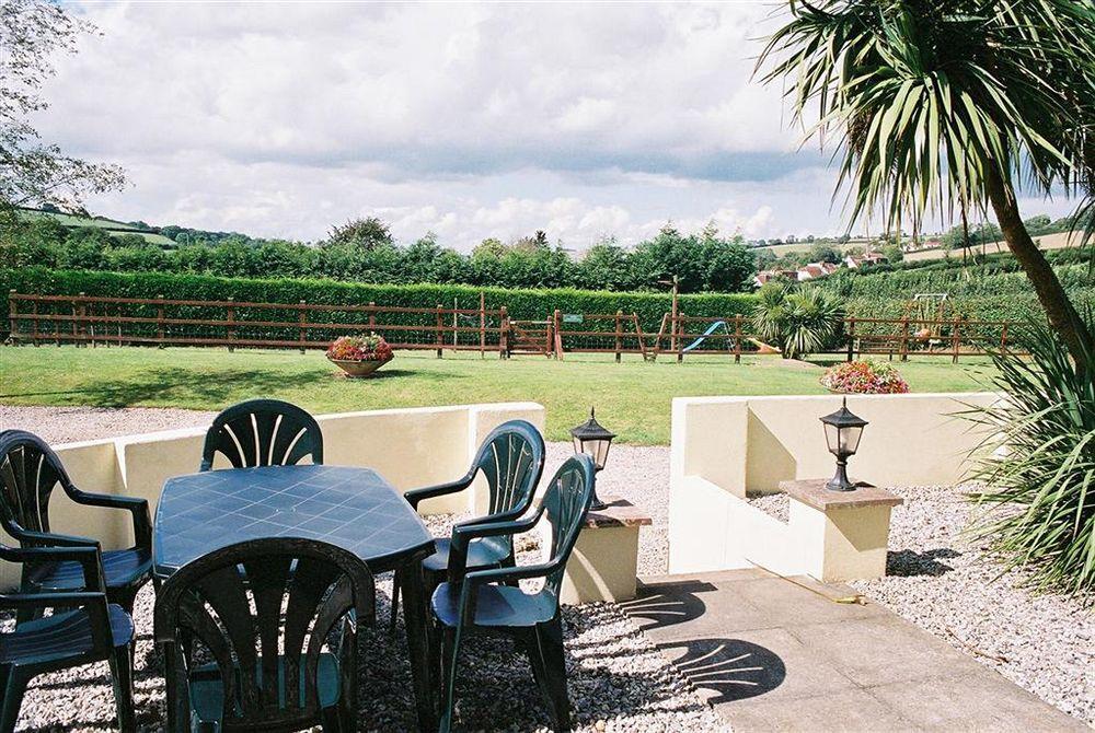 Crossways & Sea View Holiday Apartments Torquay Exterior foto