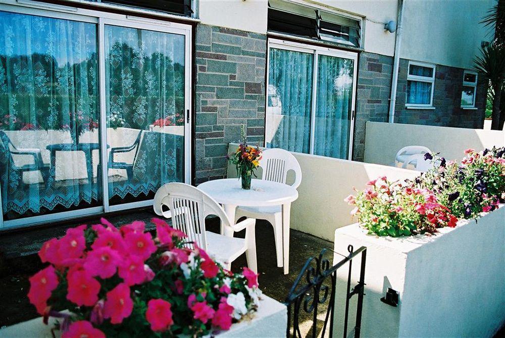 Crossways & Sea View Holiday Apartments Torquay Exterior foto